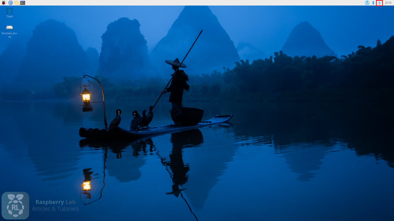 Capture d'écran du bureau de Raspberry Pi OS avec ses icônes et la barre des tâches