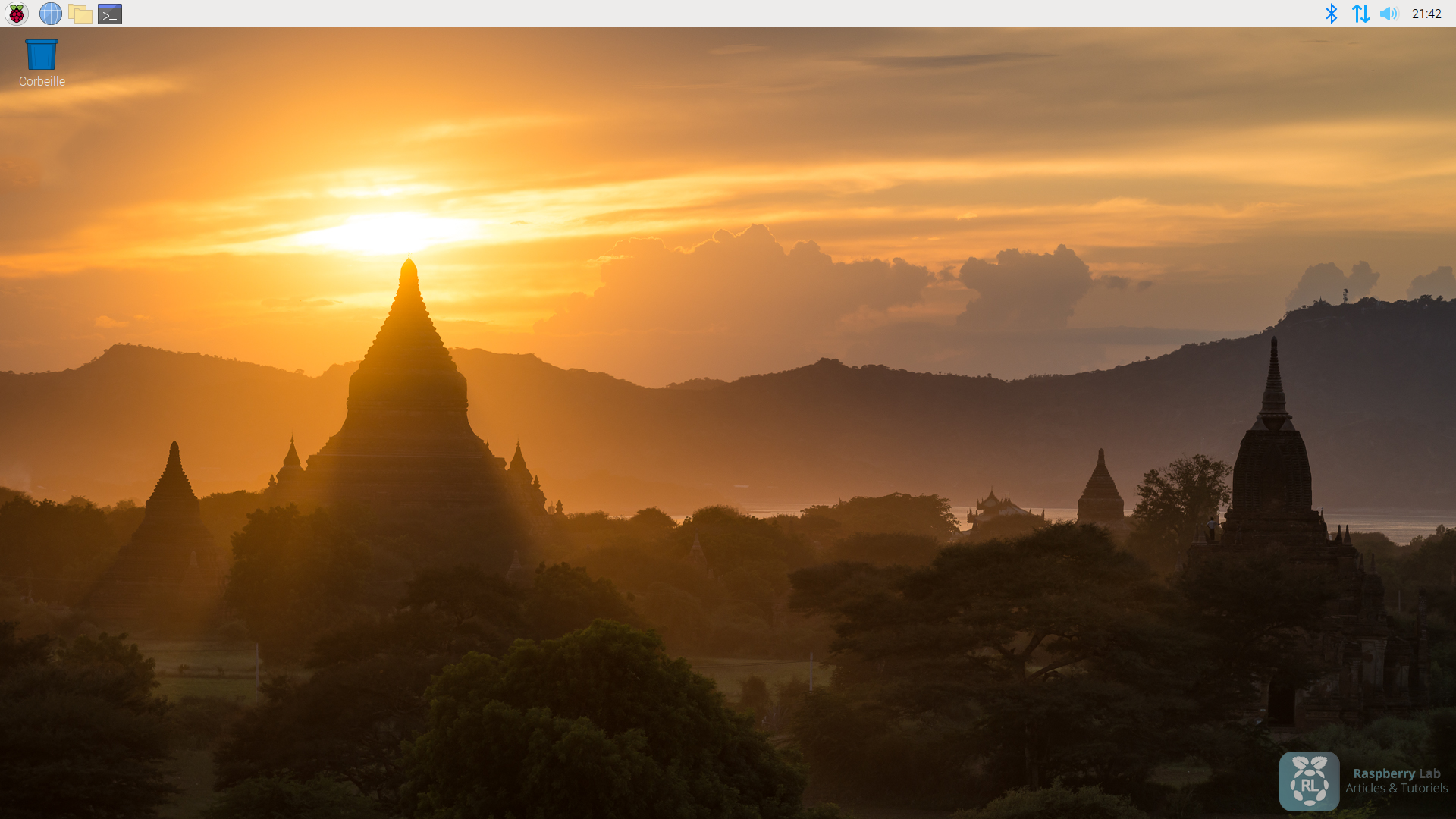 Raspberry Pi 4 desktop